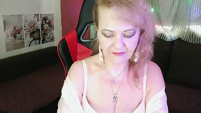 Snapshot of Liset_Monro chatting on June 2026 05:47:02 PM Liset Monro online show from June 2026 05:47:02 PM
