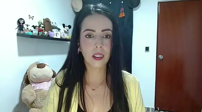 ella peck online show from February 2025 12:20:02 AM