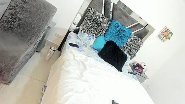 alizehorny online show from February 2025 01:34:01 AM