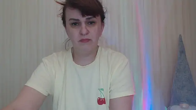 Snapshot of EverlastBlum chatting on May 2026 04:39:01 AM EverlastBlum online show from May 2026 04:39:01 AM