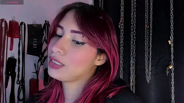 charrlotte quinn online show from June 2026 01:02:01 PM