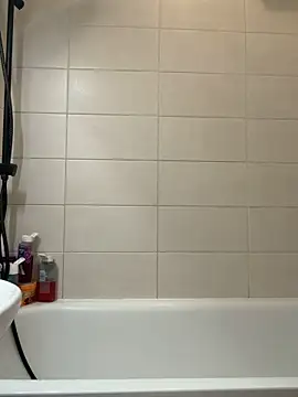 czruz online show from March 2026 08:08:02 AM