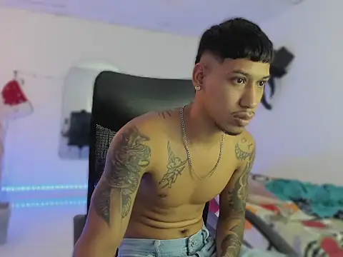 slim master12 online show from December 2025 11:10:01 PM