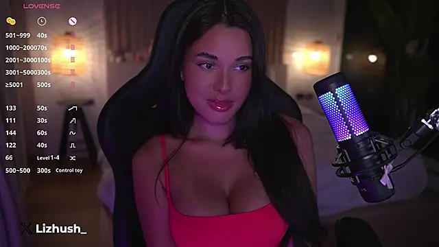 Snapshot of Lizhush_ chatting on February 2025 05:43:01 PM Lizhush  online show from February 2025 05:43:01 PM