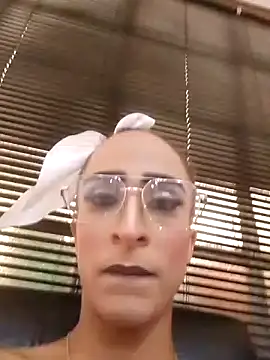 PriscilaRainbow online show from September 2025 08:09:01 PM