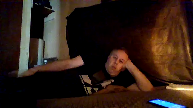 Nightshade7712 online show from October 2025 08:37:02 PM