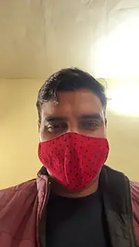 Snapshot of bull_4hottie chatting on December 2025 04:09:01 AM bull 4hottie online show from December 2025 04:09:01 AM