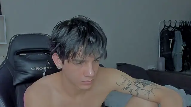 MarkBrowniii online show from December 2024 07:26:02 PM