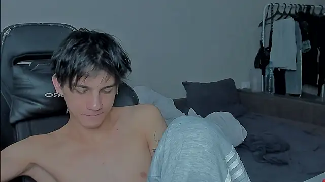 MarkBrowniii online show from December 2024 08:12:02 PM