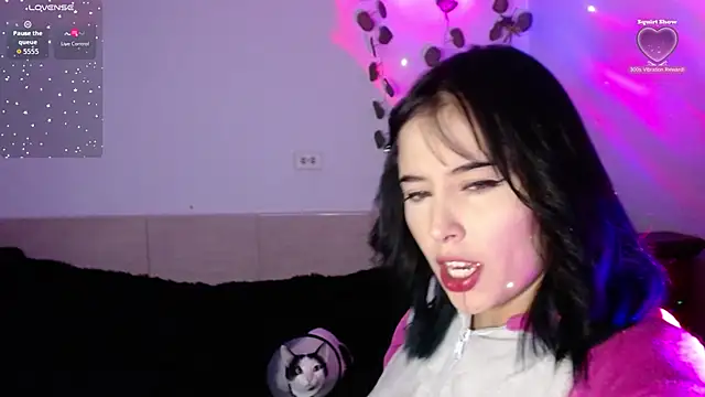 shayla bbs online show from October 2025 06:41:01 PM