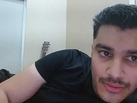 robintoit online show from April 2026 05:51:02 AM