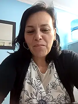 Natasha milf   online show from March 2025 01:47:01 PM