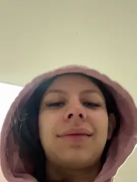 Bonniepark online show from February 2025 12:06:02 PM