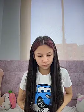 Bonniepark online show from March 2026 05:08:01 PM