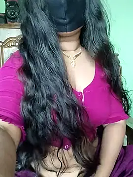 Idhika Paul online show from March 2025 07:45:01 AM