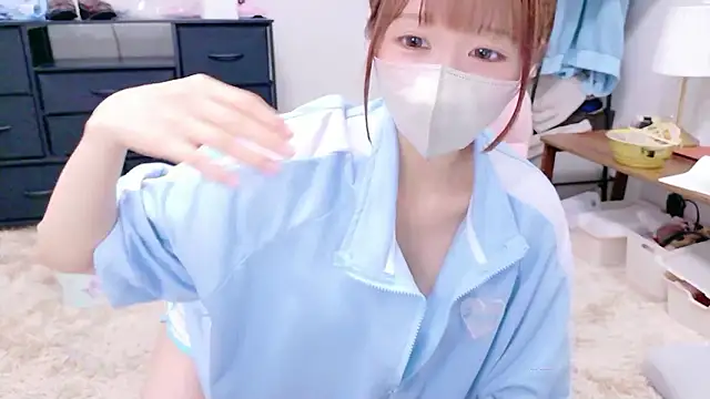 Snapshot of Yui-Ch chatting on June 2026 12:22:02 PM Yui-Ch online show from June 2026 12:22:02 PM