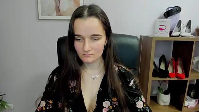 KateDelight online show from November 2025 02:32:02 PM