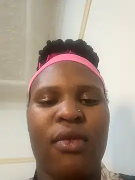 THEBUTTERNUT online show from May 2026 02:18:01 AM