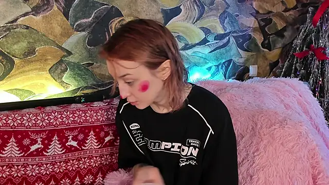 Snapshot of CrystalRey chatting on December 2024 06:09:01 AM CrystalRey online show from December 2024 06:09:01 AM