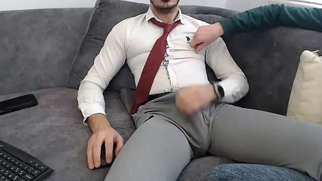 Naughtb0y online show from February 2026 11:20:01 AM