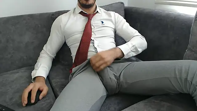 Naughtb0y online show from July 2026 10:52:02 AM