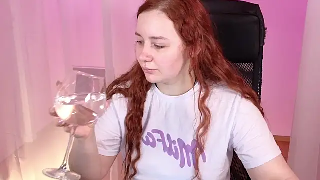 carolina elf online show from January 2025 08:07:02 AM