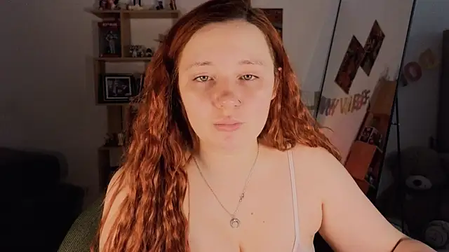 Snapshot of carolina_elf chatting on July 2026 08:56:02 AM carolina elf online show from July 2026 08:56:02 AM