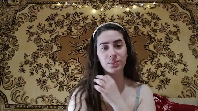 INELIKA online show from December 2025 09:57:01 PM