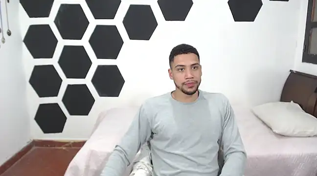 Jhors  Collens online show from December 2024 04:37:02 AM