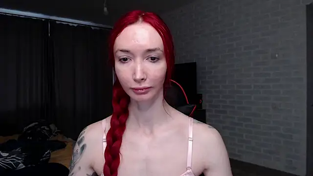 Snapshot of Roxy_Silver chatting on April 2026 08:39:03 AM Roxy Silver online show from April 2026 08:39:03 AM