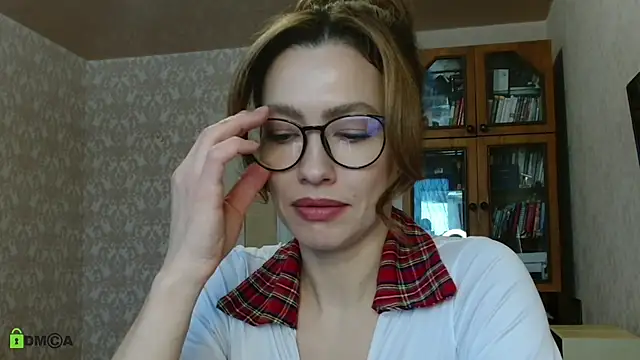 alicia spicy online show from December 2025 05:46:01 AM