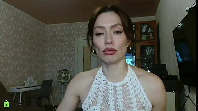 Snapshot of alicia_spicy chatting on August 2026 03:25:01 PM alicia spicy online show from August 2026 03:25:01 PM