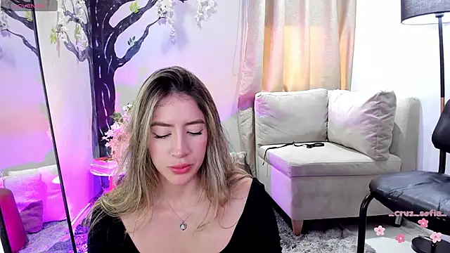  AlejaCruz  online show from March 2026 07:02:02 PM