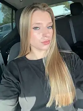 adel secret online show from September 2025 10:37:01 AM