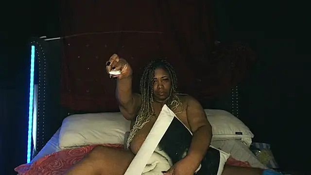 msyvette1970xh online show from October 2025 11:20:02 PM