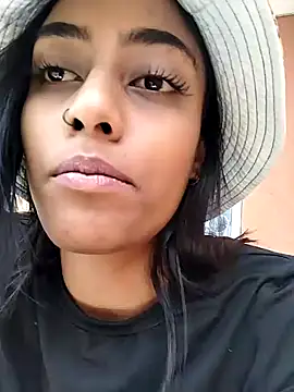 cleopatra-phaedra online show from December 2024 10:45:02 AM