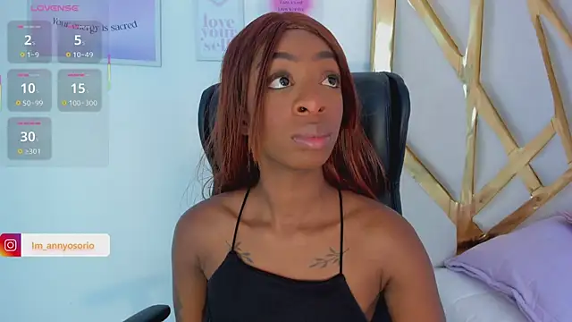 Anny osorio online show from November 2025 08:49:01 PM