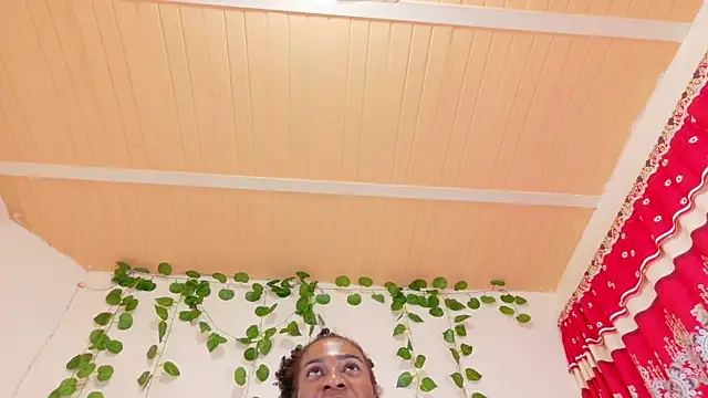 Snapshot of Amarantha_love69 chatting on December 2025 01:28:02 PM Amarantha love69 online show from December 2025 01:28:02 PM