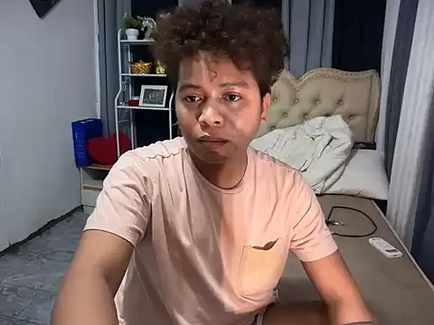 asian sweetboy online show from March 2026 07:14:02 AM