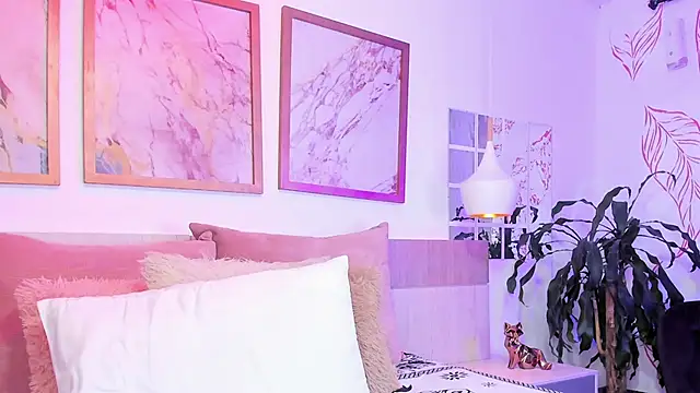 ValeryHart1 online show from November 2025 01:32:02 PM