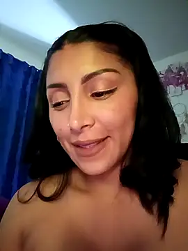 tiffani  love online show from September 2025 02:46:01 AM