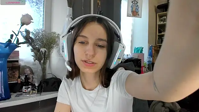  Nika Kik online show from April 2026 03:08:01 PM