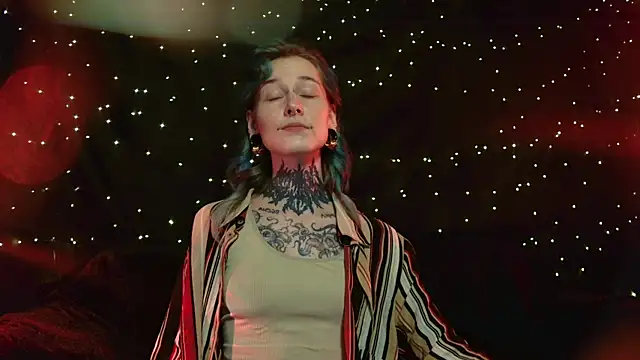 Littlespacemouse online show from November 2025 04:40:02 PM