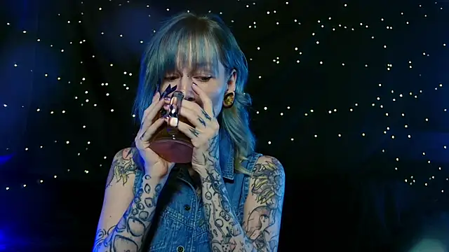 Littlespacemouse online show from December 2025 09:44:02 PM