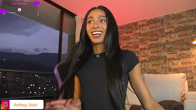 Snapshot of Ashleey_Fox chatting on February 2026 11:22:01 PM Ashleey Fox online show from February 2026 11:22:01 PM