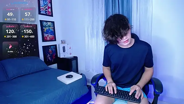 Snapshot of andyboy- chatting on October 2025 10:51:02 PM andyboy- online show from October 2025 10:51:02 PM