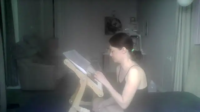 SunElizabeth online show from April 2026 04:34:01 AM