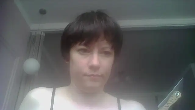 Snapshot of SunElizabeth chatting on May 2026 05:35:01 AM SunElizabeth online show from May 2026 05:35:01 AM