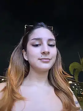 Mon Cherry online show from April 2026 01:28:01 AM