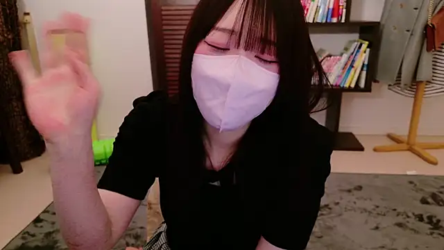 Snapshot of chan_yuma_tan chatting on May 2026 10:11:02 AM chan yuma tan online show from May 2026 10:11:02 AM